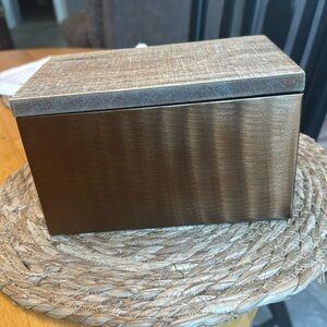 Vintage look wood and metal recipe or other Storage Box 8L 5W